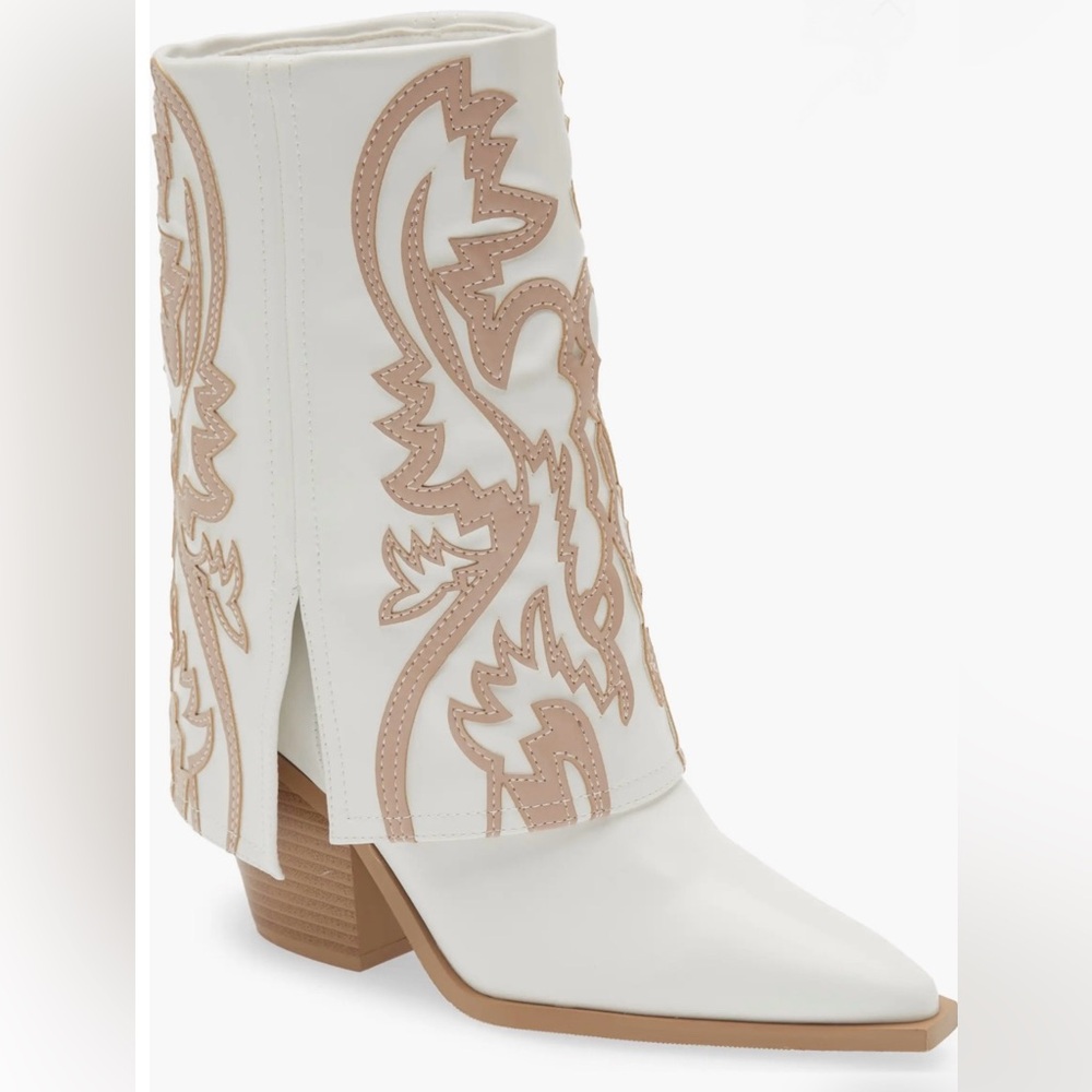 White Western-Style Heeled Boot with Tan Embroidery
